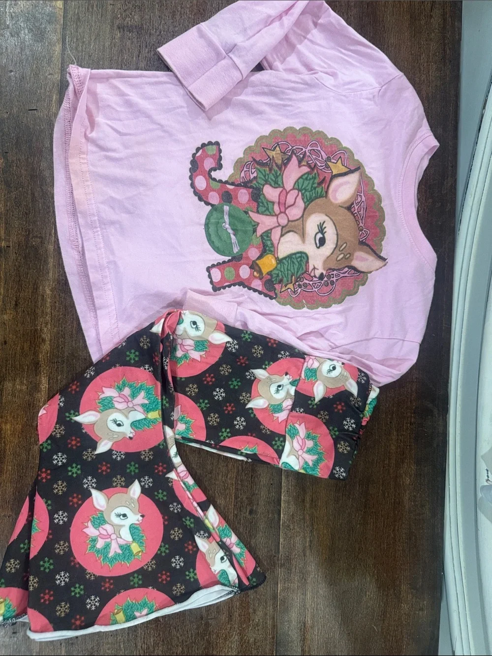 Kids Christmas Pink Deer Graphic Pajama Set